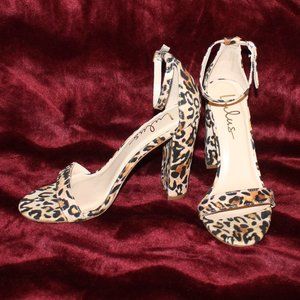 Cheetah heels lulus brand new